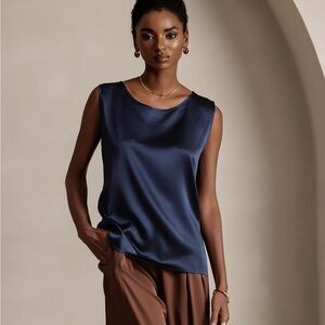 NWOT SilkSilky navy silk sleeveless tank top